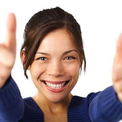 woman thumbs up for pro epoxy flooring sunshine coast 00