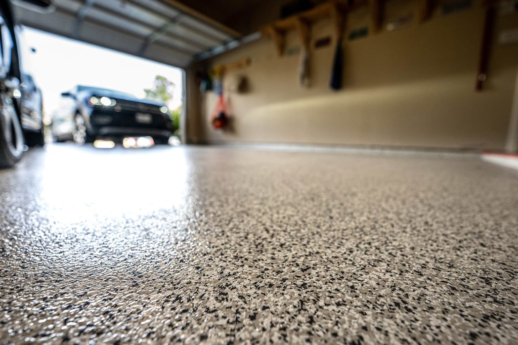 Epoxy flake flooring